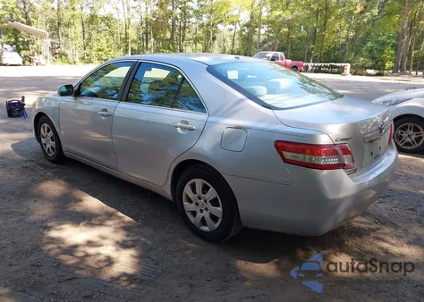 2011 Toyota Camry Le из США, поврежденный, VIN 4T1BF3EK6BU132173